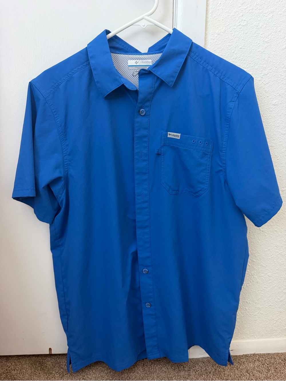 Columbia Men's Short-Sleeve Button Down Shirt - Blue